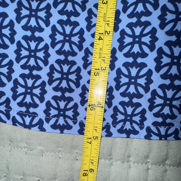 Vineyard Vines Printed Skort Cross Tulip Blue Size 8. Never worn - Picture 10 of 16